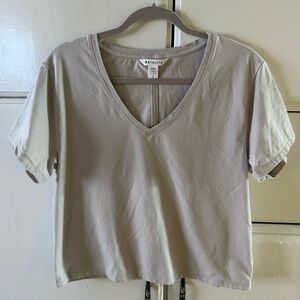 Athleta Essential V Neck Tee Abalone Beige Women’s Workout Top L